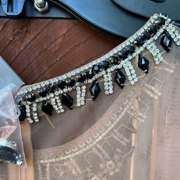 Jovani long sleeve jersey embellished illusion neckline gown size 8 Black NWT - Picture 9 of 11